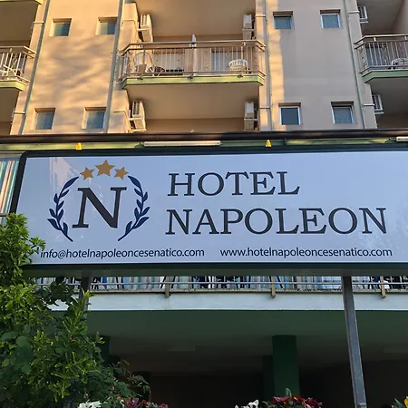 호텔 Napoleon 3*