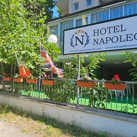 Napoleon Чезенатико